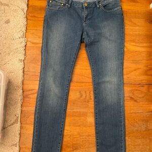 Married to the Mob Skinny Jeans Size 32